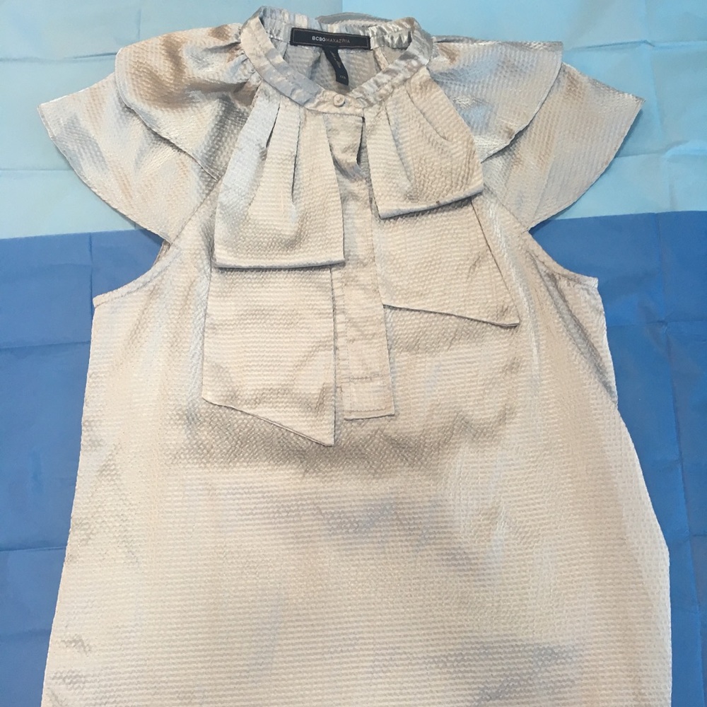 BCBGMAXAZARIA Silver Top